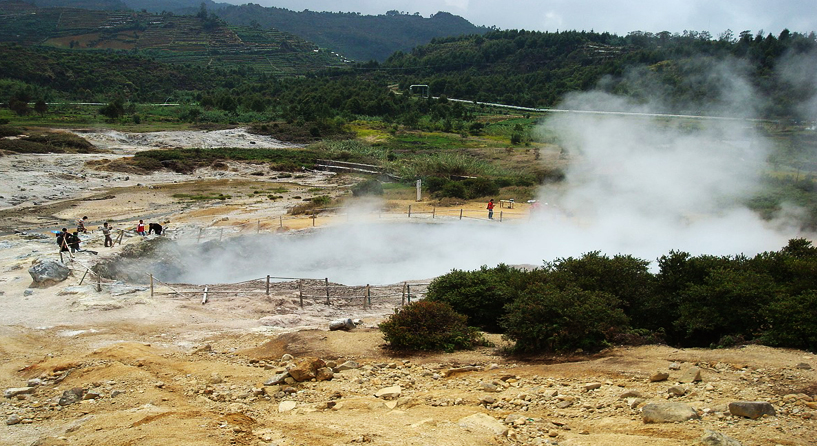 Kawah Sikidang